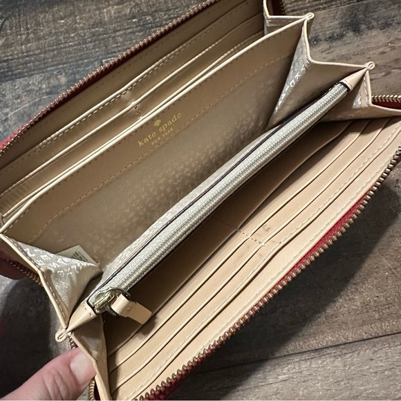 Kate Spade Rialto Place Neda Wallet - Picture 9 of 10